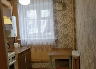 Сдача в аренду 1-ком. квартиры, 30 м2, Петрозаводск, улица Луначарского, 13А, район Зарека