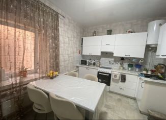 Продается двухкомнатная квартира, 51.3 м2, Крым, Краснознамённая улица, 93