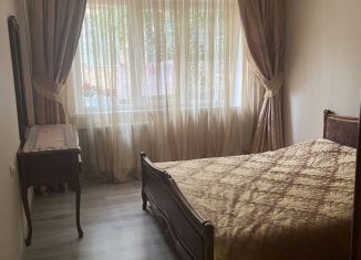 Продам трехкомнатную квартиру, 72 м2, Сочи, улица Макаренко, 15, микрорайон Макаренко