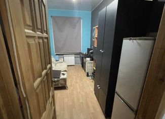 Сдам в аренду комнату, 10 м2, Екатеринбург, Комсомольская улица, 15, метро Уральская