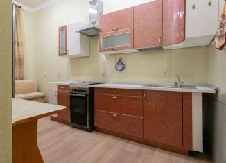 Сдам 3-комнатную квартиру, 60 м2, Санкт-Петербург, набережная Обводного канала, 66, Фрунзенский район