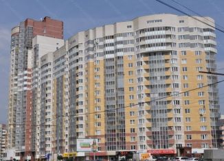 Продается 4-комнатная квартира, 124 м2, Екатеринбург, Уральская улица, 75, метро Динамо
