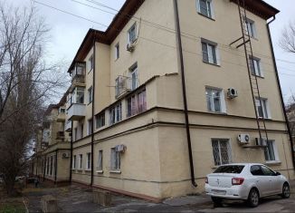 Продаю 2-комнатную квартиру, 43.8 м2, Волгоград, улица Дегтярёва, 37