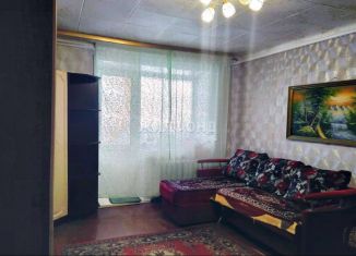 Продаю трехкомнатную квартиру, 52.9 м2, Новосибирская область, Комсомольская улица, 3
