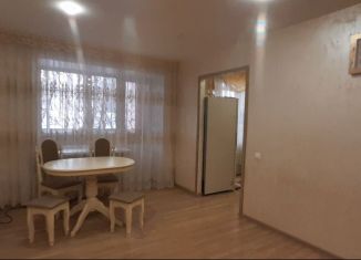 Продается 3-комнатная квартира, 60 м2, Татарстан, улица Хасаншиной, 3