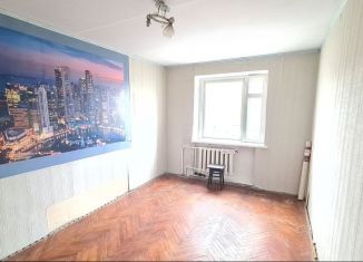 Продается 3-ком. квартира, 65 м2, Крымск, улица Синёва, 34