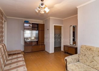Продается 2-комнатная квартира, 43.2 м2, Тюменская область, улица Малышева, 37