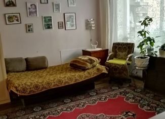 3-комнатная квартира на продажу, 58 м2, Санкт-Петербург, улица Подвойского, 33к2, метро Ладожская