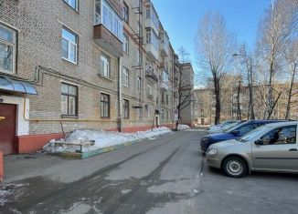 Продается 2-комнатная квартира, 56 м2, Москва, Новогиреевская улица, 16к2