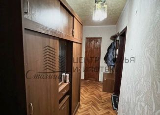 Продаю двухкомнатную квартиру, 44.6 м2, Старый Оскол, Комсомольский проспект, 33