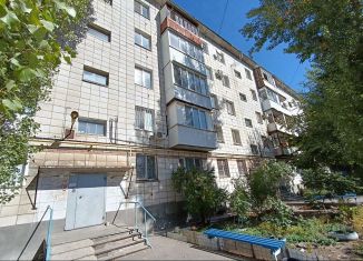 Продается 1-комнатная квартира, 30.5 м2, Волгоград, улица Кирова, 119, Кировский район