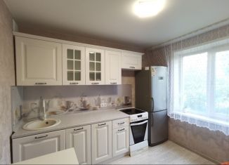 Продам 1-комнатную квартиру, 32 м2, Новосибирск, улица Зорге, 88