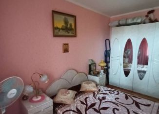 Продам 3-ком. квартиру, 62 м2, Старый Оскол, микрорайон Парковый, 23