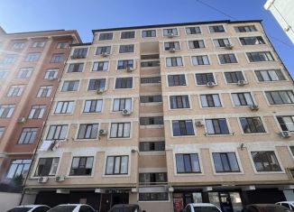 Продажа трехкомнатной квартиры, 127 м2, Махачкала, проспект Насрутдинова, 87, Ленинский район