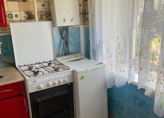 Продажа 2-ком. квартиры, 47 м2, Щёкино, улица Лукашина, 2Б