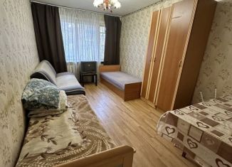 Сдаю в аренду 2-ком. квартиру, 55 м2, Кстово, 2-й микрорайон, 16