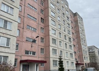 Двухкомнатная квартира в аренду, 52 м2, Алтайский край, улица Чайковского, 37