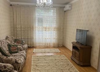 Сдача в аренду 1-комнатной квартиры, 50 м2, Дагестан, улица Ленина, 1