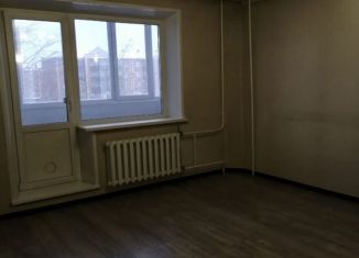 Сдается двухкомнатная квартира, 50 м2, Черногорск, проспект Космонавтов, 41