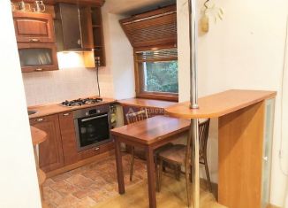 3-комнатная квартира на продажу, 53.3 м2, Тюмень, улица Республики, 171