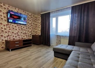 Сдача в аренду 2-ком. квартиры, 54 м2, Абакан, улица Комарова, 20