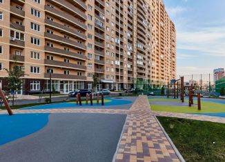 Продается 2-комнатная квартира, 46.8 м2, Краснодар, улица Петра Метальникова, 36