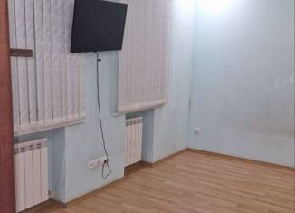 Сдается в аренду комната, 14 м2, Новочеркасск, улица Бакунина, 79