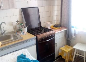 Сдача в аренду трехкомнатной квартиры, 70 м2, Рославль, 4-й Красноармейский переулок, 8