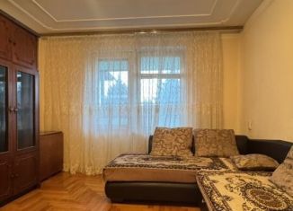 3-ком. квартира в аренду, 70 м2, Кабардино-Балкариия, улица Ватутина, 7А