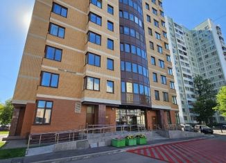 Сдаю трехкомнатную квартиру, 105 м2, Москва, Тихвинская улица, 14к1