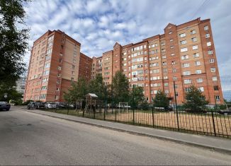 Продается 3-ком. квартира, 93 м2, Александров, улица Королёва, 8