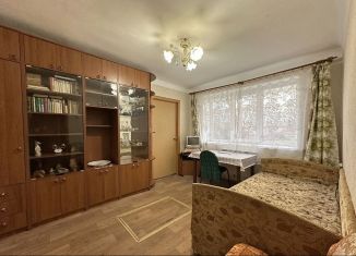 Сдам 2-ком. квартиру, 36.5 м2, Калуга, улица Рылеева, 18В