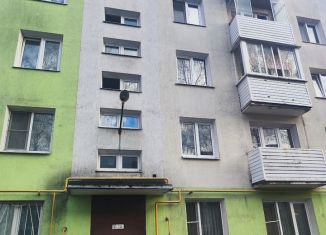 Продажа однокомнатной квартиры, 32 м2, Клин, улица Карла Маркса, 100