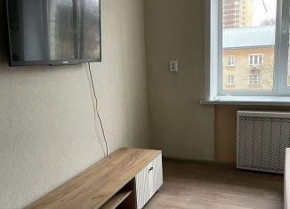 Сдается в аренду комната, 10 м2, Ногинск, улица Советской Конституции, 36