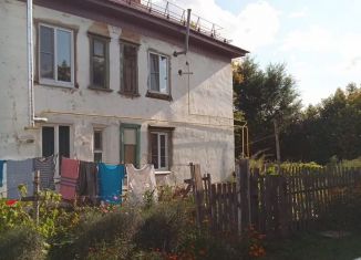 Продам 2-ком. квартиру, 47 м2, Омск, 1-я Островская улица, 6