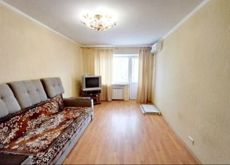 Продажа 2-ком. квартиры, 45 м2, Батайск, улица Коваливского, 74