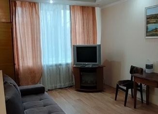 Сдаю в аренду 2-ком. квартиру, 44 м2, Татарстан, улица Тукая, 40