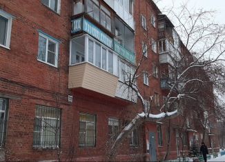 Продам 3-ком. квартиру, 58 м2, Омск, 5-я Кордная улица, 11