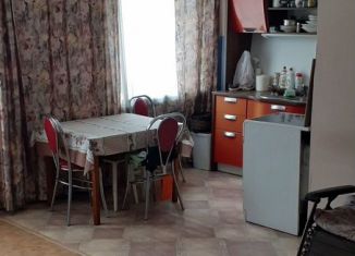 Сдам в аренду 2-ком. квартиру, 47 м2, Забайкальский край, улица Матюгина, 154