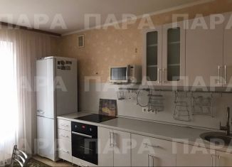 Сдам двухкомнатную квартиру, 70 м2, Самара, улица Николая Панова, 50