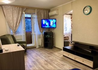 Аренда двухкомнатной квартиры, 45 м2, Жуковский, улица Гагарина, 11