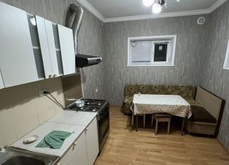 Сдача в аренду 2-ком. квартиры, 54 м2, Дагестан, улица Шахбазова, 65