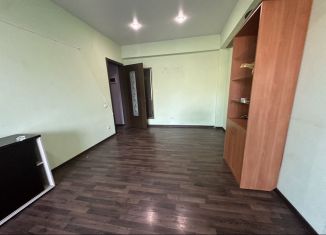 Сдается трехкомнатная квартира, 80 м2, Иркутская область, улица Пискунова, 40