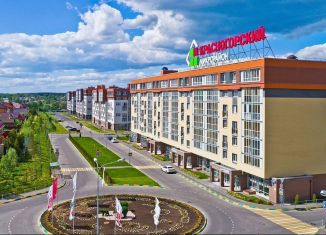 Сдам в аренду 3-ком. квартиру, 80 м2, рабочий посёлок Нахабино, улица Белобородова, 2