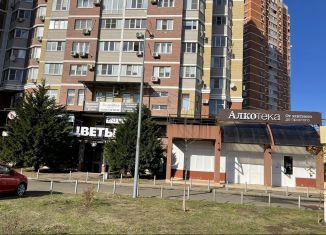 Продам торговую площадь, 60 м2, Краснодар, улица Генерала Шифрина, 1, микрорайон Юбилейный