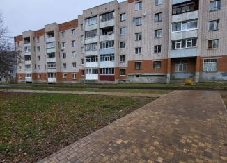 Продается 2-ком. квартира, 52 м2, Вологодская область, улица Дзержинского, 37