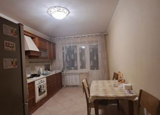 Сдается трехкомнатная квартира, 70 м2, Ростов-на-Дону, Извилистая улица, 10А