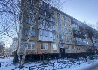 Продаю 3-комнатную квартиру, 50 м2, Алтайский край, бульвар Победы, 14