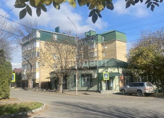 Продается 2-ком. квартира, 55 м2, Ессентуки, улица Свободы, 8А