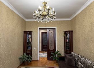 Продается 3-ком. квартира, 110 м2, Дагестан, улица Абдуллы Гаджиева, 30А